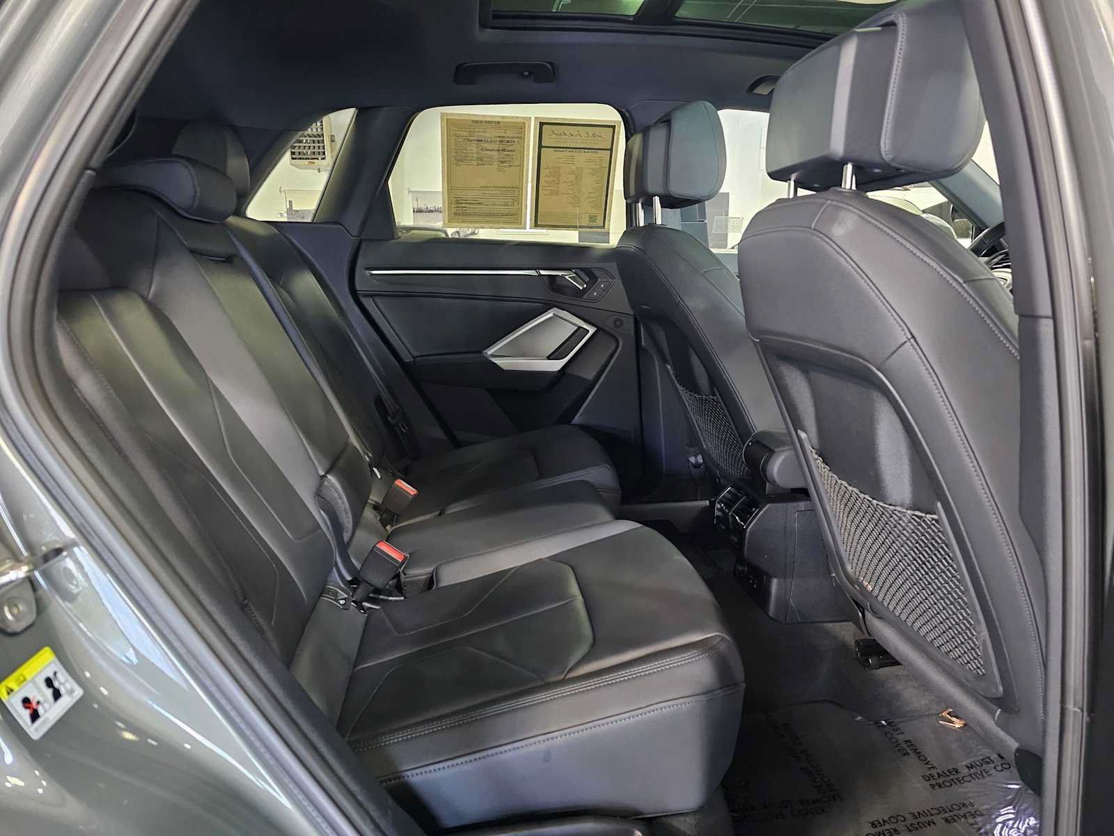 Used 2024 Audi Q3 2.0T Premium w/ Convenience Package AWD/4WD image 12