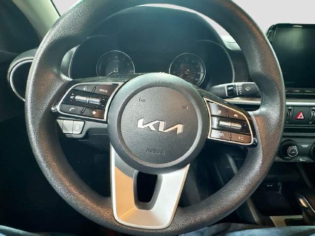 Certified 2023 Kia Forte LXS FWD image 11
