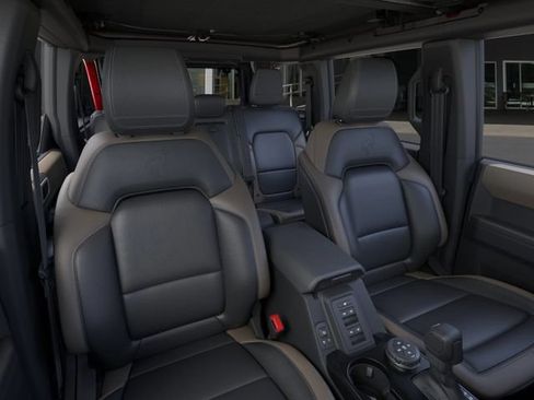 New 2026 Ford Bronco Big Bend w/ Black Diamond Package AWD/4WD image 10