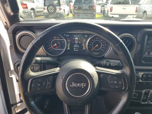 Used 2020 Jeep Wrangler Unlimited Sport image 19