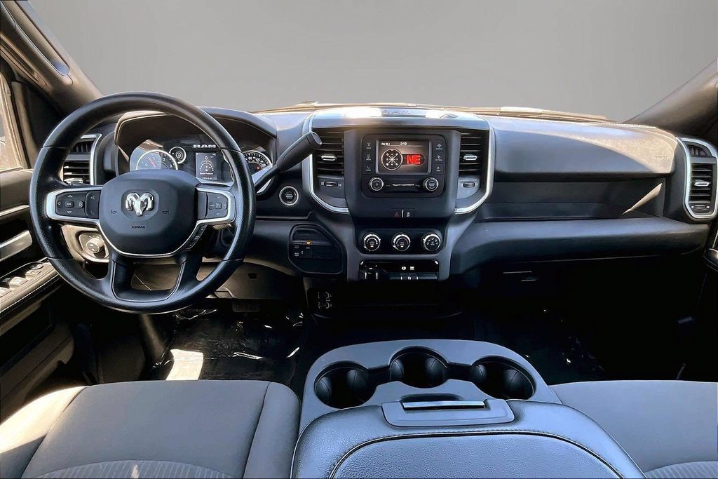 Used 2024 RAM 2500 Big Horn AWD/4WD image 8