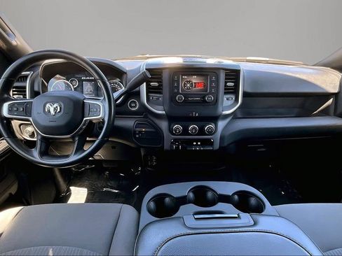 Used 2024 RAM 2500 Big Horn AWD/4WD image 8