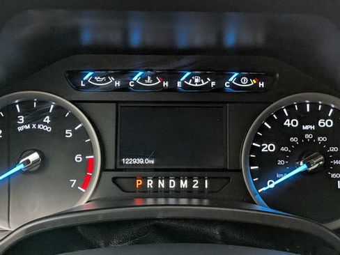 Used 2017 Ford F250 XLT w/ XLT Premium Package AWD/4WD image 35