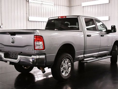 Used 2024 RAM 2500 Big Horn image 7