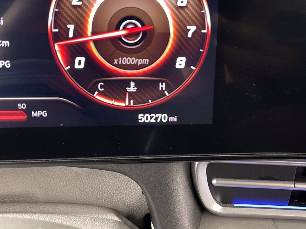 Certified 2025 Hyundai Elantra SEL FWD image 22