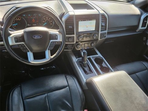 Used 2018 Ford F150 Lariat image 17
