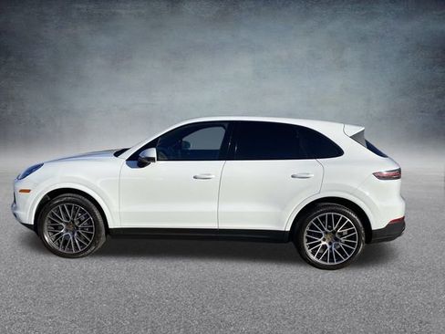 Used 2021 Porsche Cayenne AWD/4WD image 3