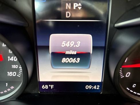 Used 2019 Mercedes-Benz GLC 300 4MATIC image 21