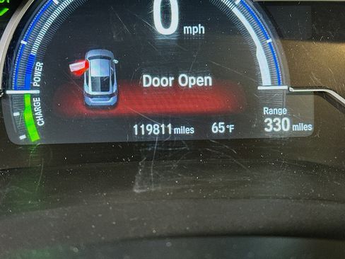 Used 2018 Honda Clarity Plug-In Hybrid image 19