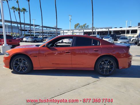 Used 2023 Dodge Charger R/T w/ Blacktop Package image 6