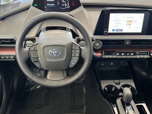 New 2027 Toyota Prius Plug-In Hybrid FWD image 16