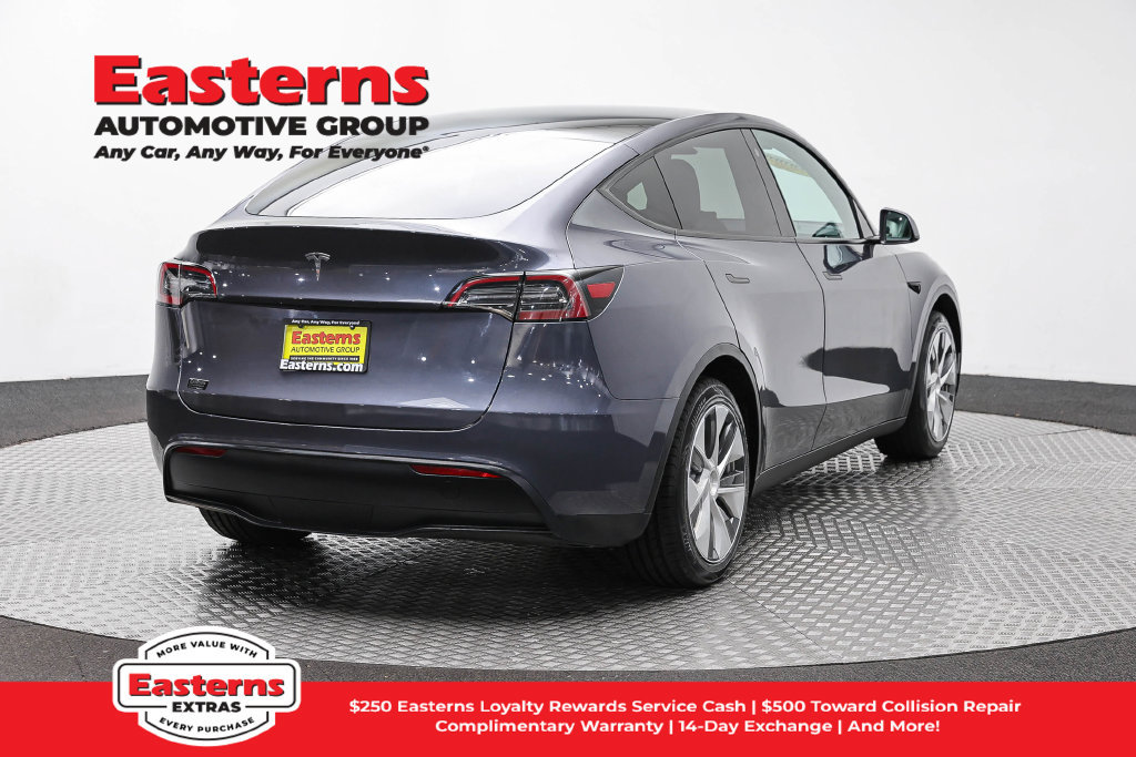 Used 2023 Tesla Model Y Long Range AWD/4WD image 6