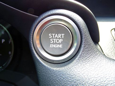 Used 2021 Lexus IS 350 F Sport image 26