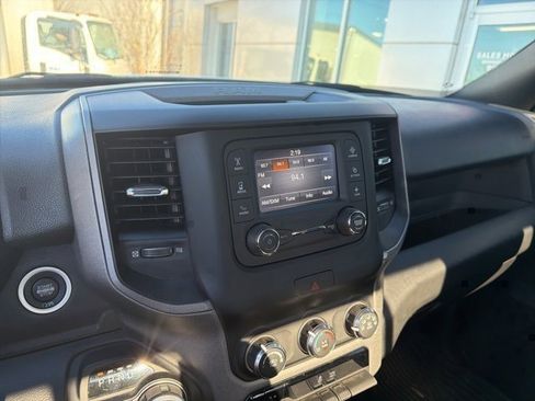 Used 2024 RAM 2500 Tradesman w/ Chrome Appearance Group image 6