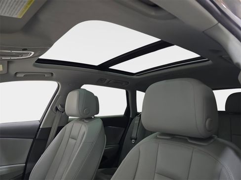 Used 2017 Audi A4 2.0T allroad Premium w/ Audi MMI Navigation Plus image 29