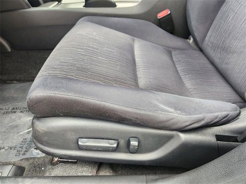 Used 2012 Honda Accord LX image 18