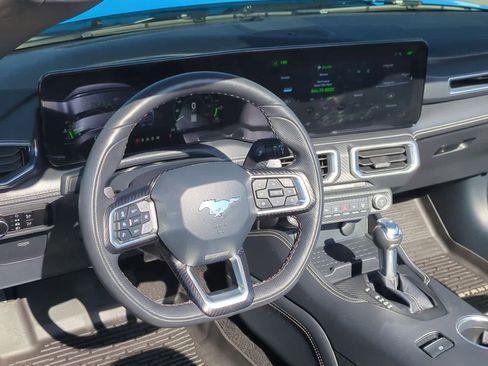 Used 2024 Ford Mustang GT Premium image 16