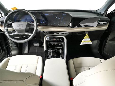 New 2026 Audi Q5 Premium AWD/4WD image 18