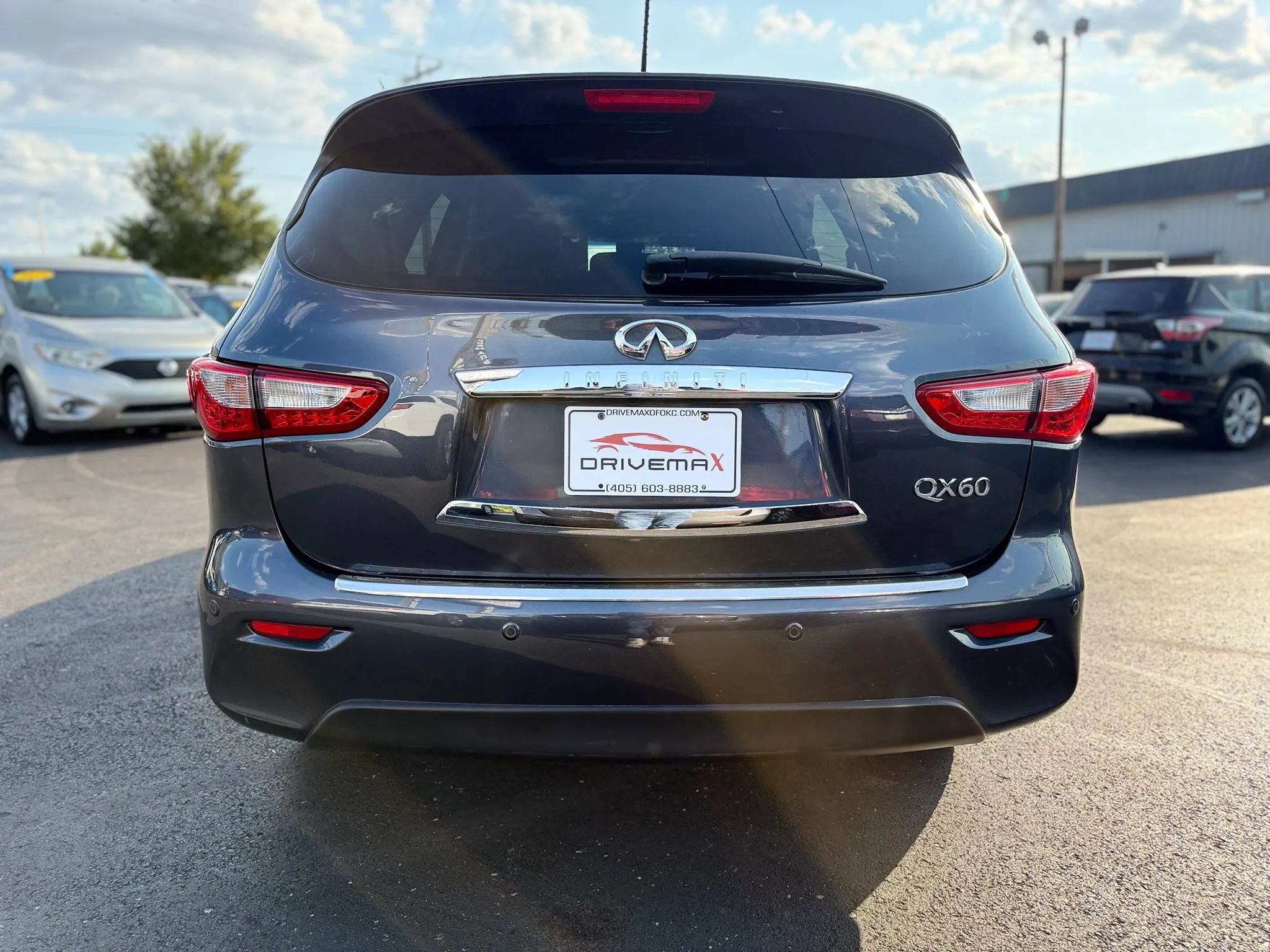 Used 2014 INFINITI QX60 Luxe w/ Premium Plus Package AWD/4WD image 4