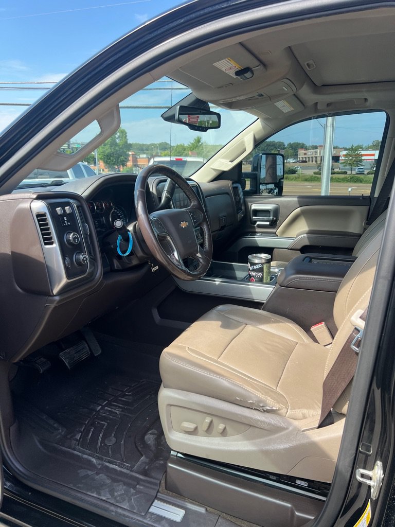 Used 2018 Chevrolet Silverado 2500 LTZ w/ Duramax Plus Package AWD/4WD image 6