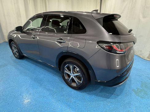 Used 2023 Honda HR-V EX-L image 10