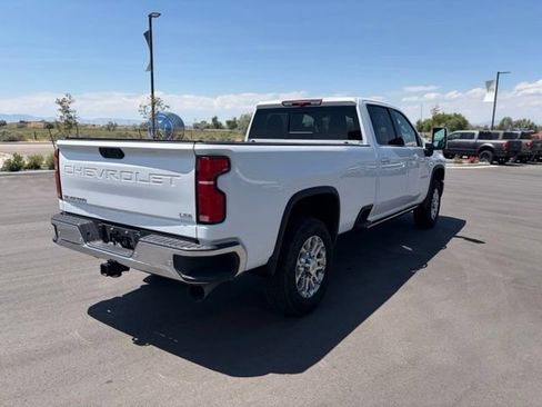 Used 2025 Chevrolet Silverado 3500 LTZ w/ LTZ Premium Package AWD/4WD image 8