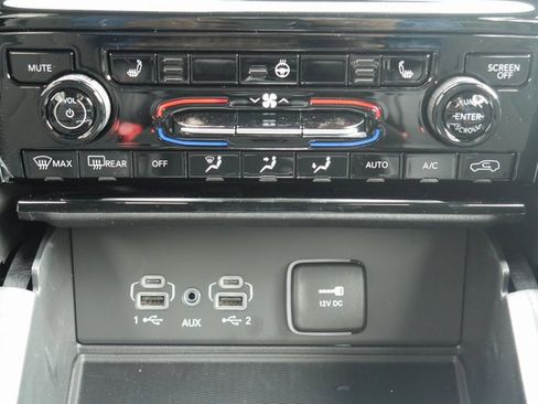 New 2025 Jeep Grand Cherokee L Altitude image 23