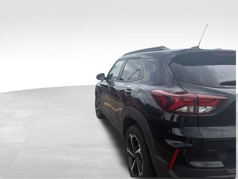 Used 2022 Chevrolet TrailBlazer RS FWD image 15