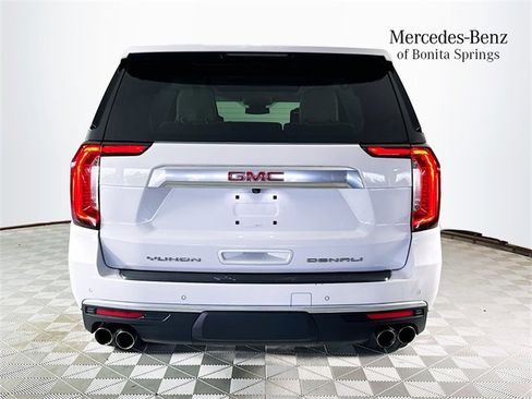 Used 2023 GMC Yukon XL Denali image 6