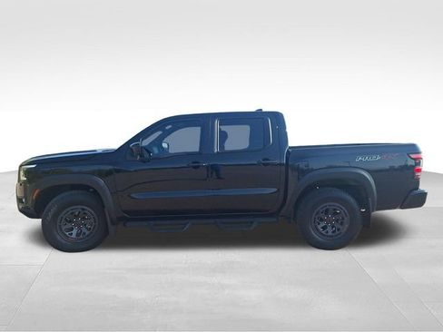 Certified 2025 Nissan Frontier PRO-4X w/ Pro Convenience Package AWD/4WD image 5