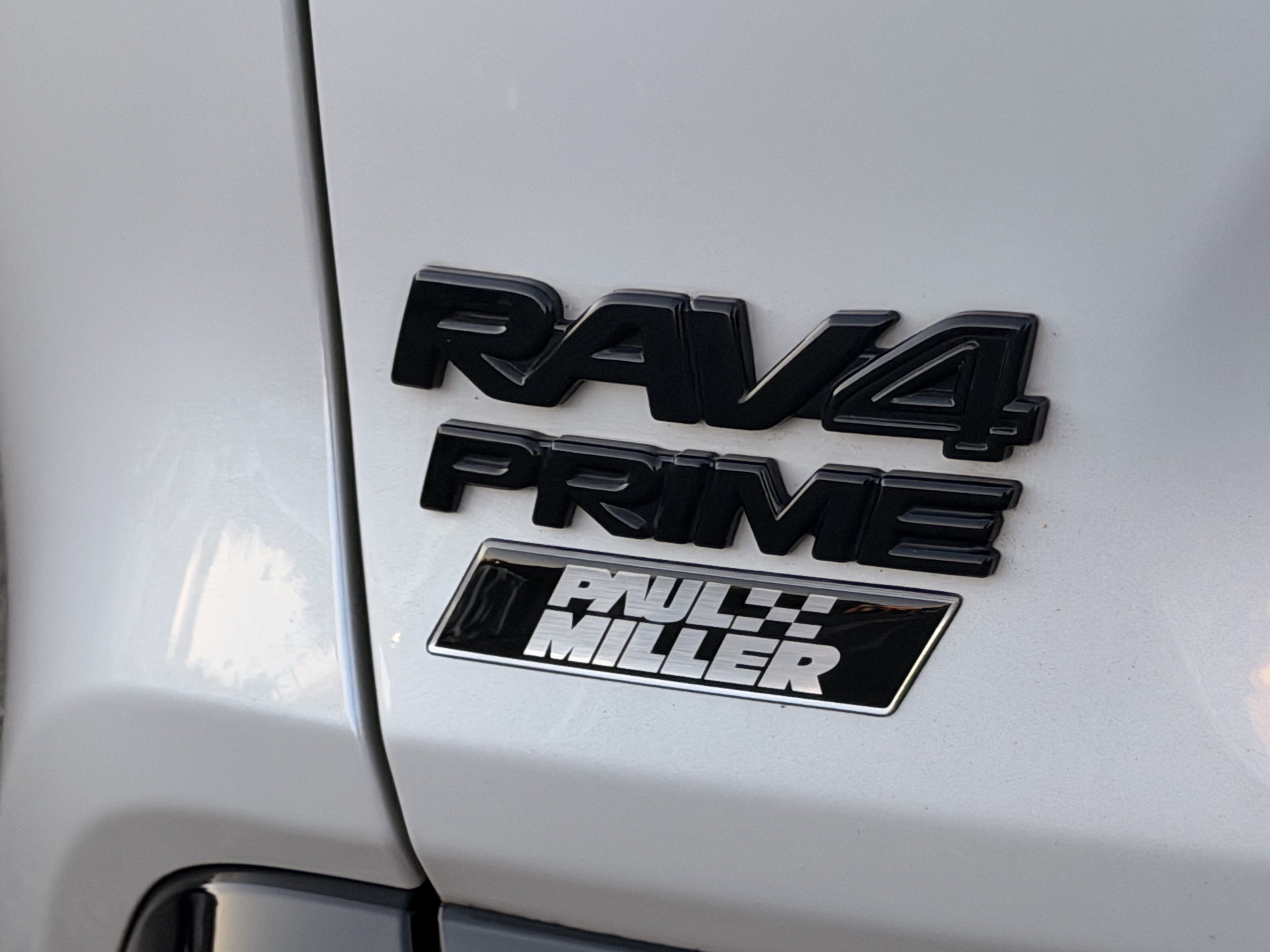 Used 2023 Toyota RAV4 XSE w/ Weather Package AWD/4WD image 28