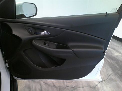 Used 2018 Chevrolet Volt LT w/ LT Driver Confidence Package image 30