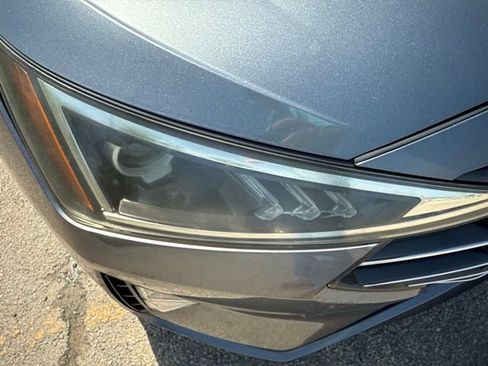 Used 2019 Hyundai Elantra SE w/ Cargo Package FWD image 24