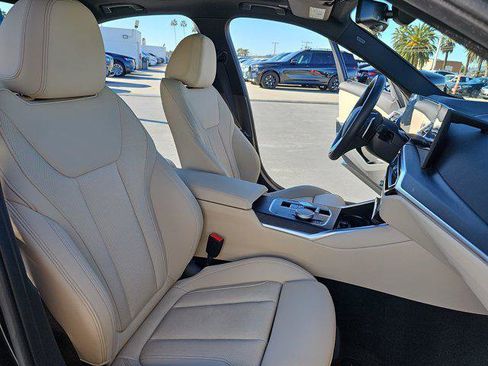 Certified 2024 BMW 330i Sedan w/ Convenience Package image 10
