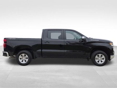 Used 2025 Chevrolet Silverado 1500 LT image 11