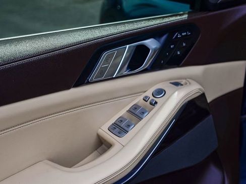 Used 2019 BMW X7 xDrive40i w/ Premium Package image 24