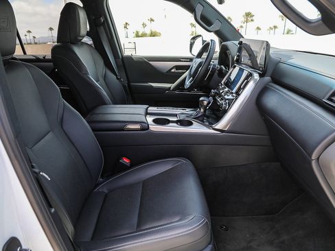 Used 2024 Lexus LX 600 F Sport AWD/4WD image 16