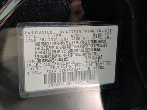 Certified 2022 Nissan Kicks SV FWD image 32