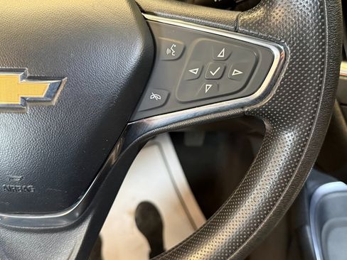 Used 2020 Chevrolet Malibu LT image 11