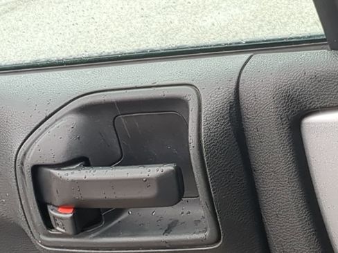 Used 2018 Jeep Wrangler Unlimited Sport S image 12