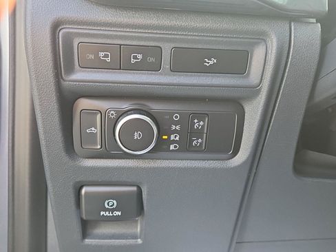 Used 2022 Ford F150 XLT w/ Equipment Group 302A High AWD/4WD image 22