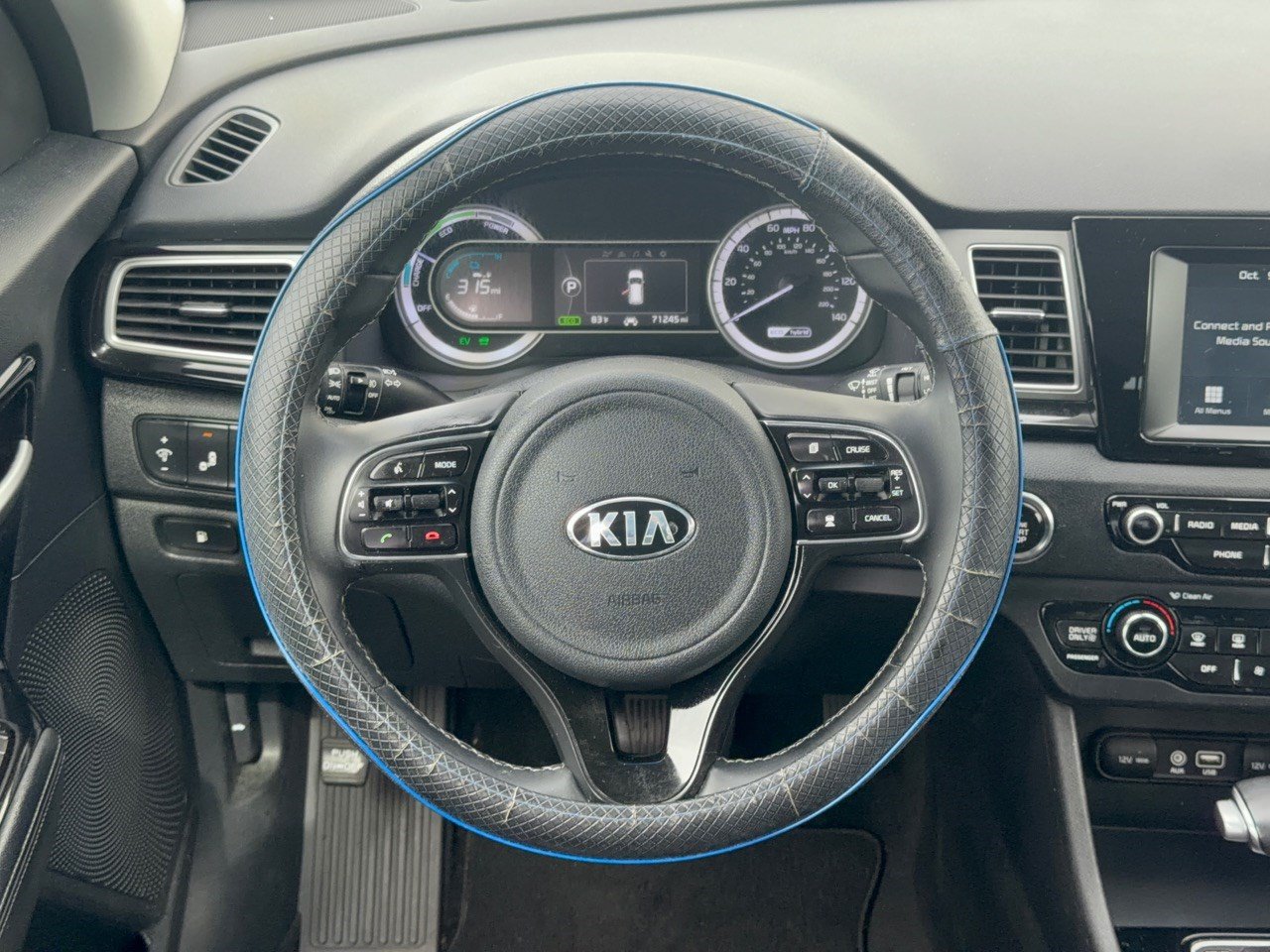 Used 2018 Kia Niro EX FWD image 10