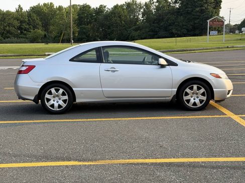 Used 2007 Honda Civic LX image 4