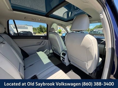 Used 2023 Volkswagen Tiguan SE w/ Panoramic Sunroof Package AWD/4WD image 25