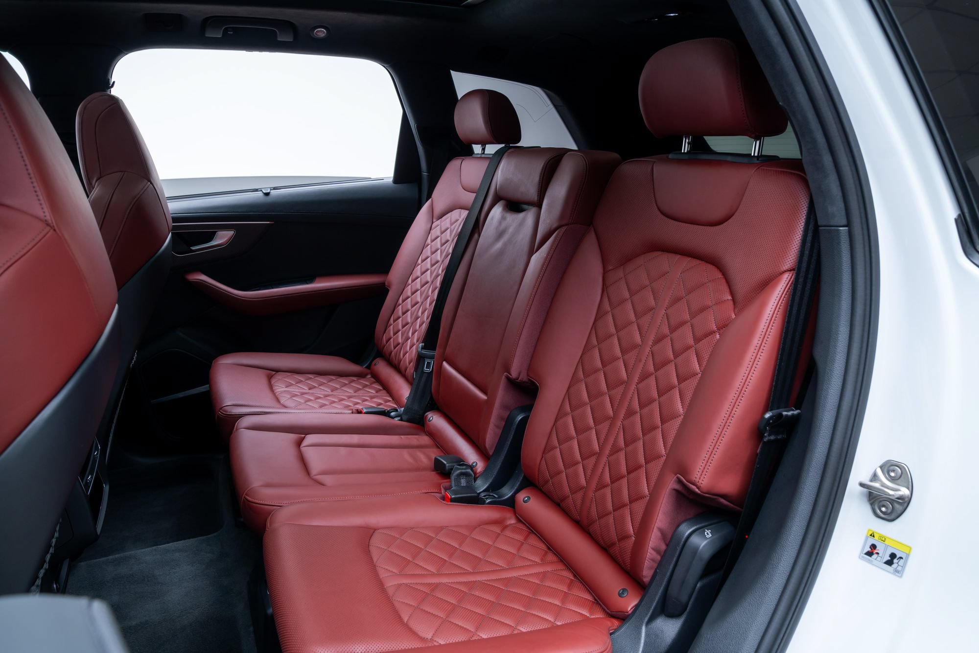 Used 2025 Audi SQ7 Prestige AWD/4WD image 21