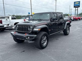 Used 2025 Jeep Gladiator Mojave AWD/4WD video 2