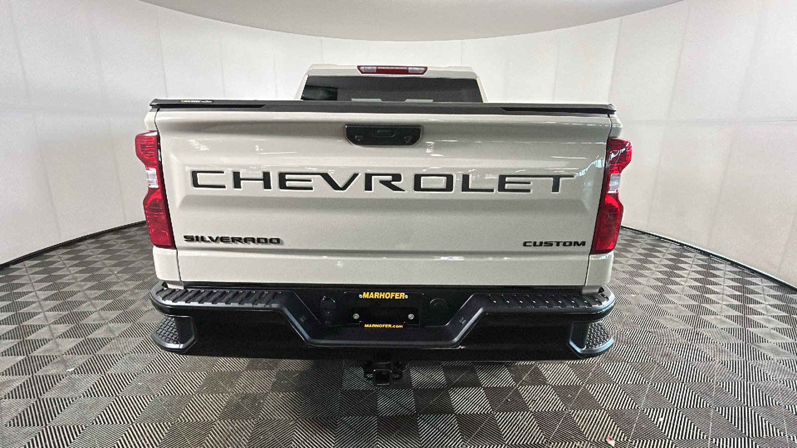 Used 2026 Chevrolet Silverado 1500 Custom Trail Boss w/ Turbomax Blackout Package AWD/4WD image 3