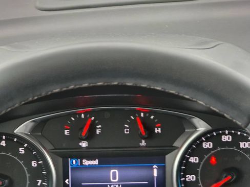 Used 2024 Chevrolet Equinox LT FWD image 15