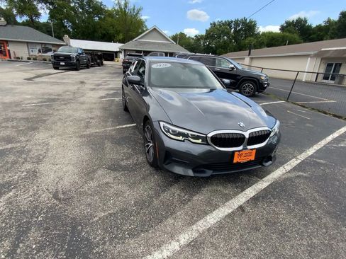 Used 2020 BMW 330i xDrive Sedan w/ Premium Package AWD/4WD image 3
