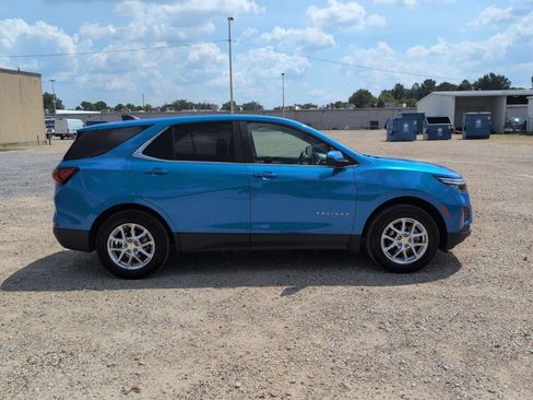 Used 2024 Chevrolet Equinox LT AWD/4WD image 7